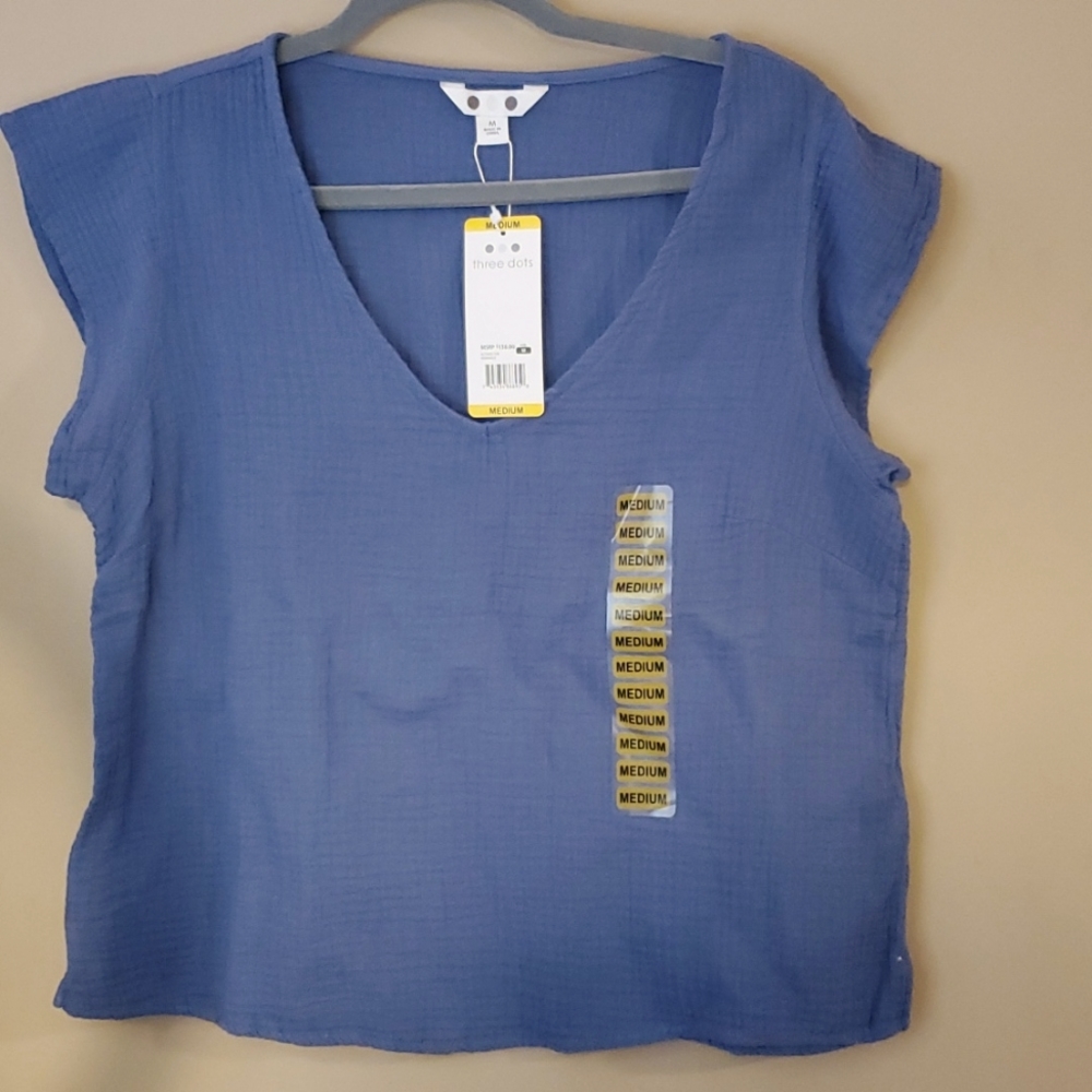 Three Dots Periwinkle Double Gauze V Neck Top Shirt Size M NWT'S - Picture 2 of 9